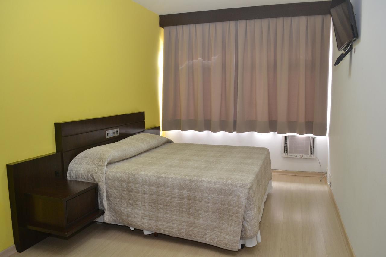 Hotel Mansiones Blumenau Zimmer foto